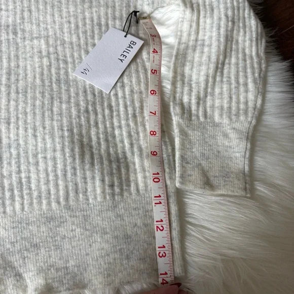 EUC Bailey 44 Kiara One Shoulder Sweater Merino Wool Blend Off Shoulder Small - Picture 7 of 16